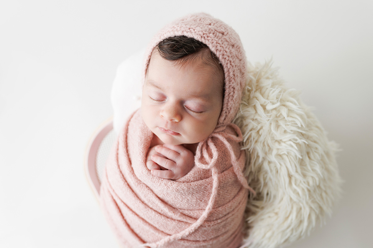 sessão fotografias, sessão infantil, fotografia de crianças, newborn, fotógrafo coimbra, grávida, fotografia newborn, acompanhamento, infantil, smash the cake, fotografias de crianças, foto bebés, 3 meses, 6 meses, 9 meses, foto grávida