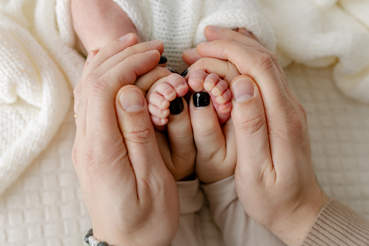 sessão fotografias, sessão infantil, fotografia de crianças, newborn, fotógrafo coimbra, grávida, fotografia newborn, acompanhamento, infantil, smash the cake, fotografias de crianças, foto bebés, 3 meses, 6 meses, 9 meses, foto grávida