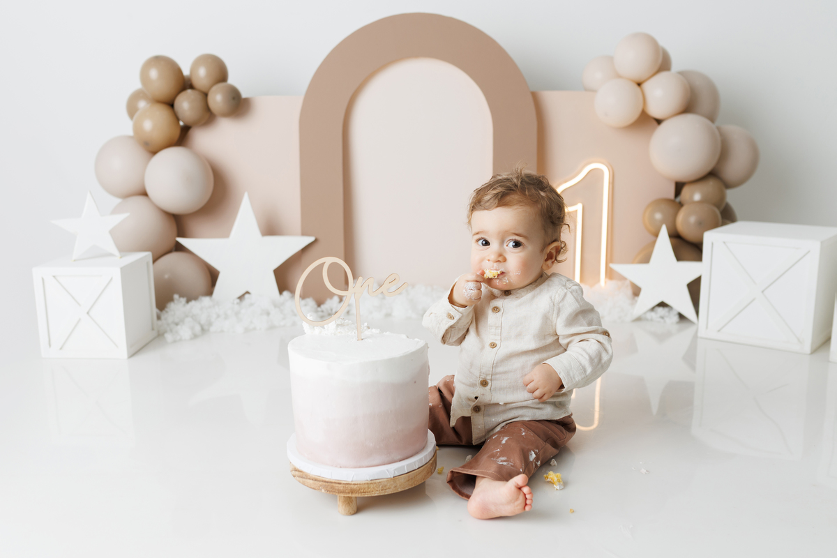 sessão fotografias, sessão infantil, fotografia de crianças, newborn, fotógrafo coimbra, grávida, fotografia newborn, acompanhamento, infantil, smash the cake, fotografias de crianças, foto bebés, 3 meses, 6 meses, 9 meses, foto grávida