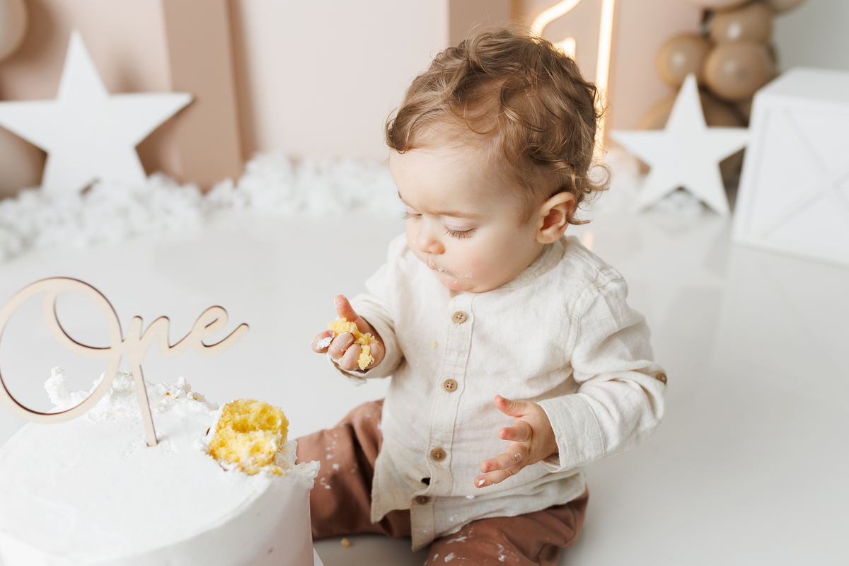 sessão fotografias, sessão infantil, fotografia de crianças, newborn, fotógrafo coimbra, grávida, fotografia newborn, acompanhamento, infantil, smash the cake, fotografias de crianças, foto bebés, 3 meses, 6 meses, 9 meses, foto grávida