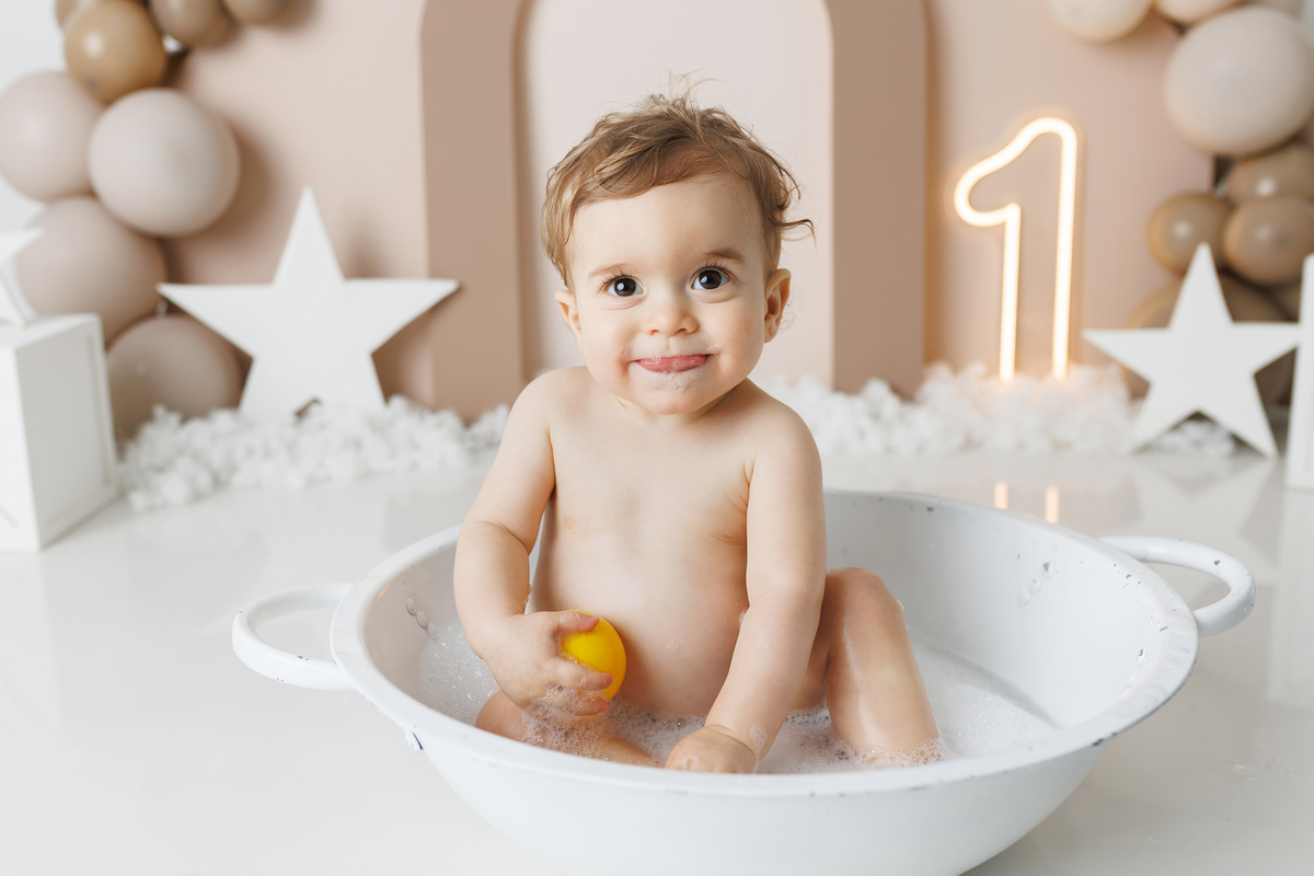 sessão fotografias, sessão infantil, fotografia de crianças, newborn, fotógrafo coimbra, grávida, fotografia newborn, acompanhamento, infantil, smash the cake, fotografias de crianças, foto bebés, 3 meses, 6 meses, 9 meses, foto grávida