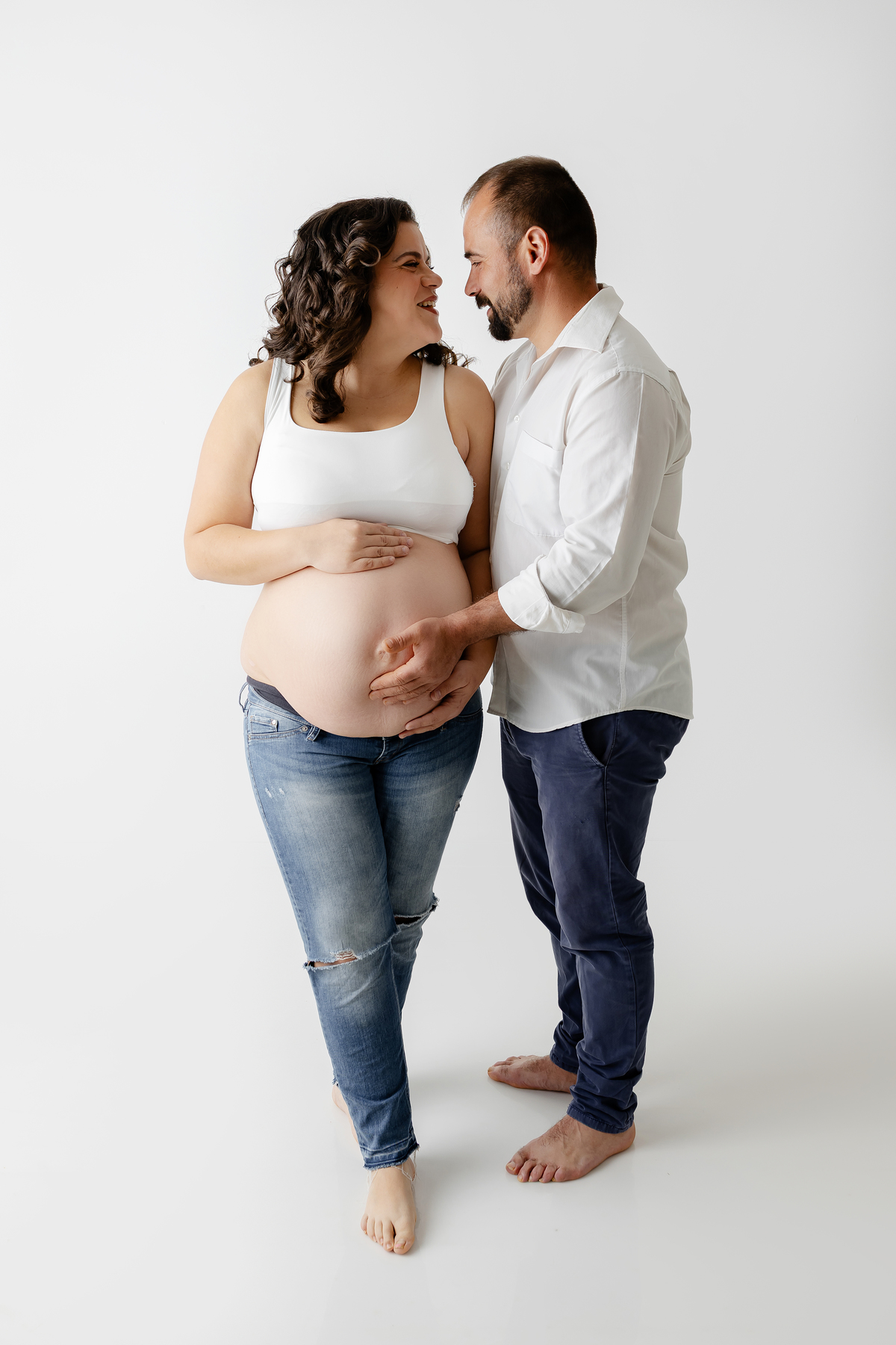 sessão fotografias, sessão infantil, fotografia de crianças, newborn, fotógrafo coimbra, grávida, fotografia newborn, acompanhamento, infantil, smash the cake, fotografias de crianças, foto bebés, 3 meses, 6 meses, 9 meses, foto grávida