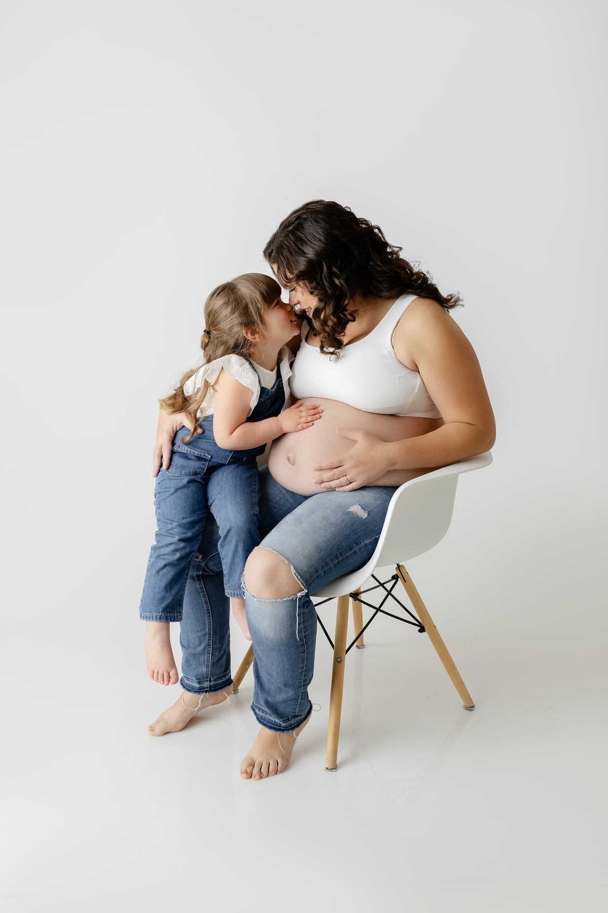 sessão fotografias, sessão infantil, fotografia de crianças, newborn, fotógrafo coimbra, grávida, fotografia newborn, acompanhamento, infantil, smash the cake, fotografias de crianças, foto bebés, 3 meses, 6 meses, 9 meses, foto grávida