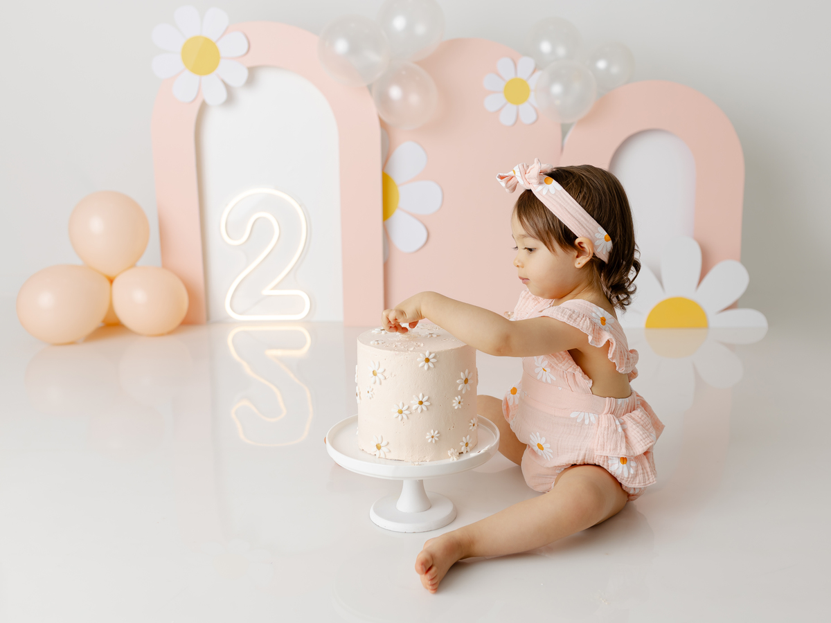 sessão fotografias, sessão infantil, fotografia de crianças, newborn, fotógrafo coimbra, grávida, fotografia newborn, acompanhamento, infantil, smash the cake, fotografias de crianças, foto bebés, 3 meses, 6 meses, 9 meses, foto grávida