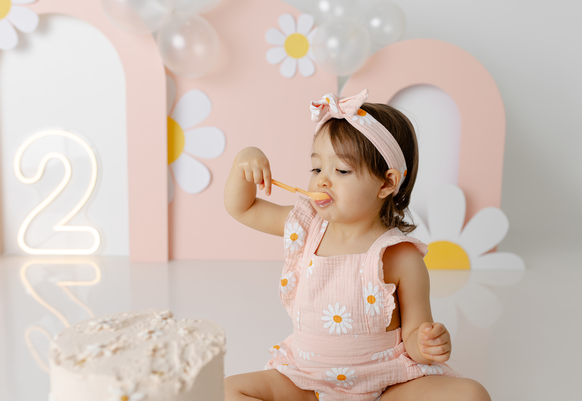 sessão fotografias, sessão infantil, fotografia de crianças, newborn, fotógrafo coimbra, grávida, fotografia newborn, acompanhamento, infantil, smash the cake, fotografias de crianças, foto bebés, 3 meses, 6 meses, 9 meses, foto grávida