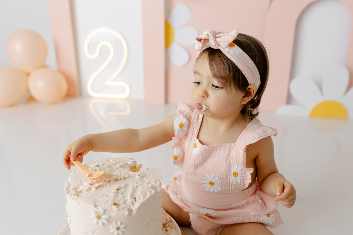 sessão fotografias, sessão infantil, fotografia de crianças, newborn, fotógrafo coimbra, grávida, fotografia newborn, acompanhamento, infantil, smash the cake, fotografias de crianças, foto bebés, 3 meses, 6 meses, 9 meses, foto grávida