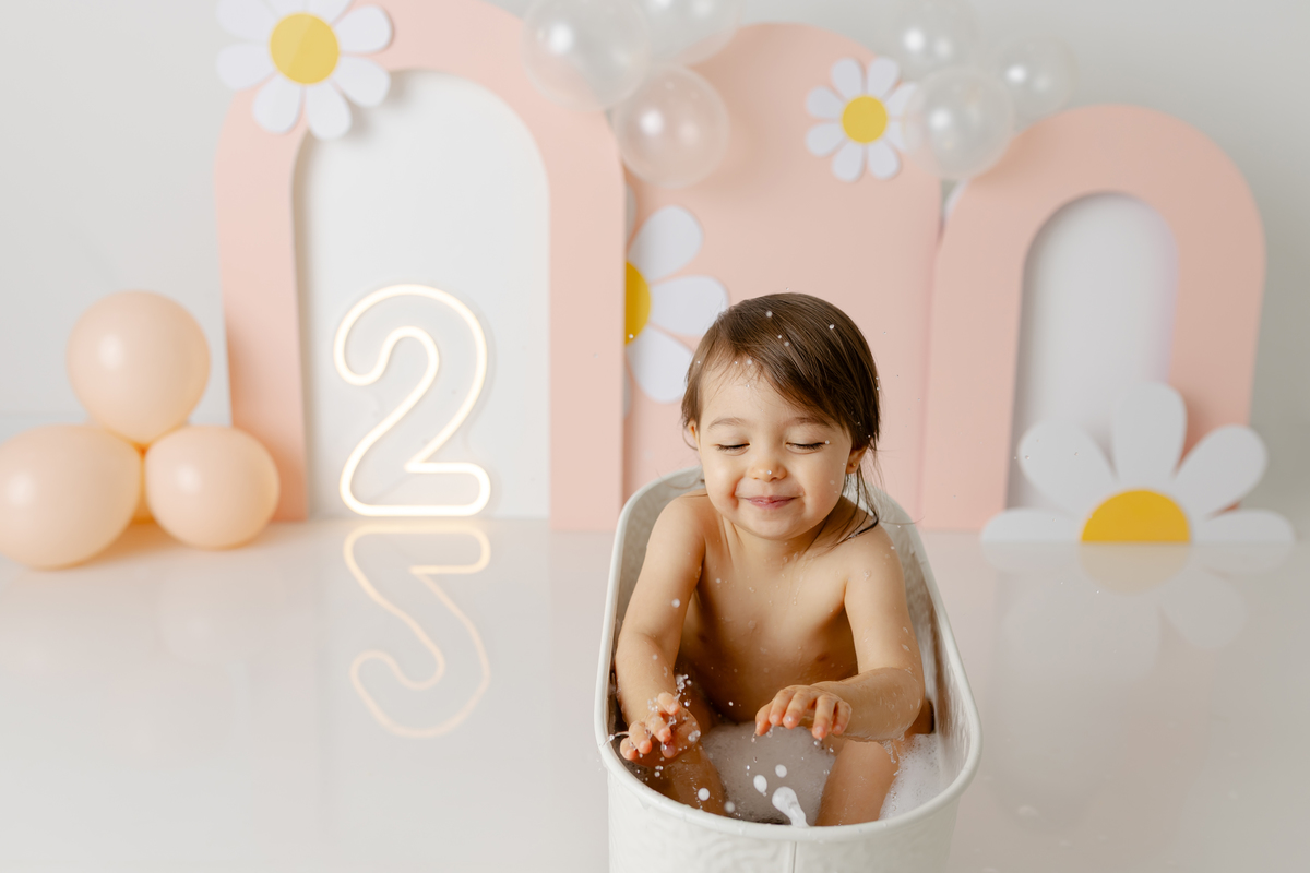 sessão fotografias, sessão infantil, fotografia de crianças, newborn, fotógrafo coimbra, grávida, fotografia newborn, acompanhamento, infantil, smash the cake, fotografias de crianças, foto bebés, 3 meses, 6 meses, 9 meses, foto grávida