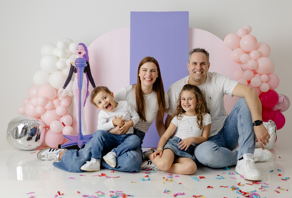 sessão fotografias, sessão infantil, fotografia de crianças, newborn, fotógrafo coimbra, grávida, fotografia newborn, acompanhamento, infantil, smash the cake, fotografias de crianças, foto bebés, 3 meses, 6 meses, 9 meses, foto grávida