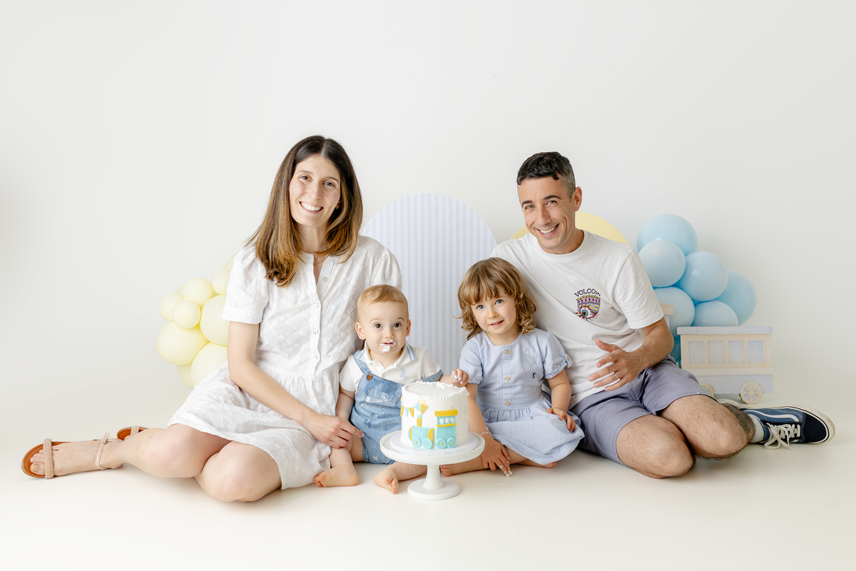 sessão fotografias, sessão infantil, fotografia de crianças, newborn, fotógrafo coimbra, grávida, fotografia newborn, acompanhamento, infantil, smash the cake, fotografias de crianças, foto bebés, 3 meses, 6 meses, 9 meses, foto grávida
