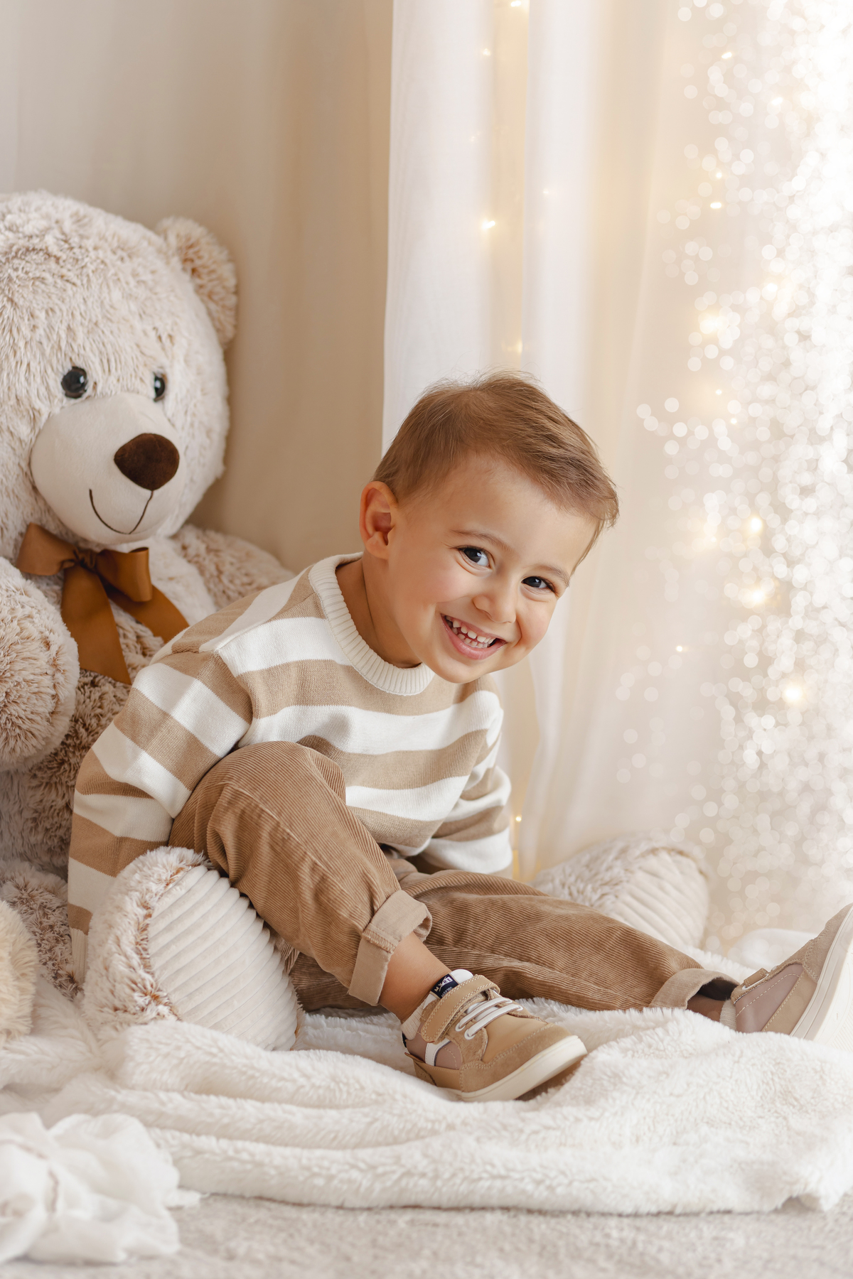 sessão fotografias, sessão infantil, fotografia de crianças, newborn, fotógrafo coimbra, grávida, fotografia newborn, acompanhamento, infantil, smash the cake, fotografias de crianças, foto bebés, 3 meses, 6 meses, 9 meses, foto grávida
