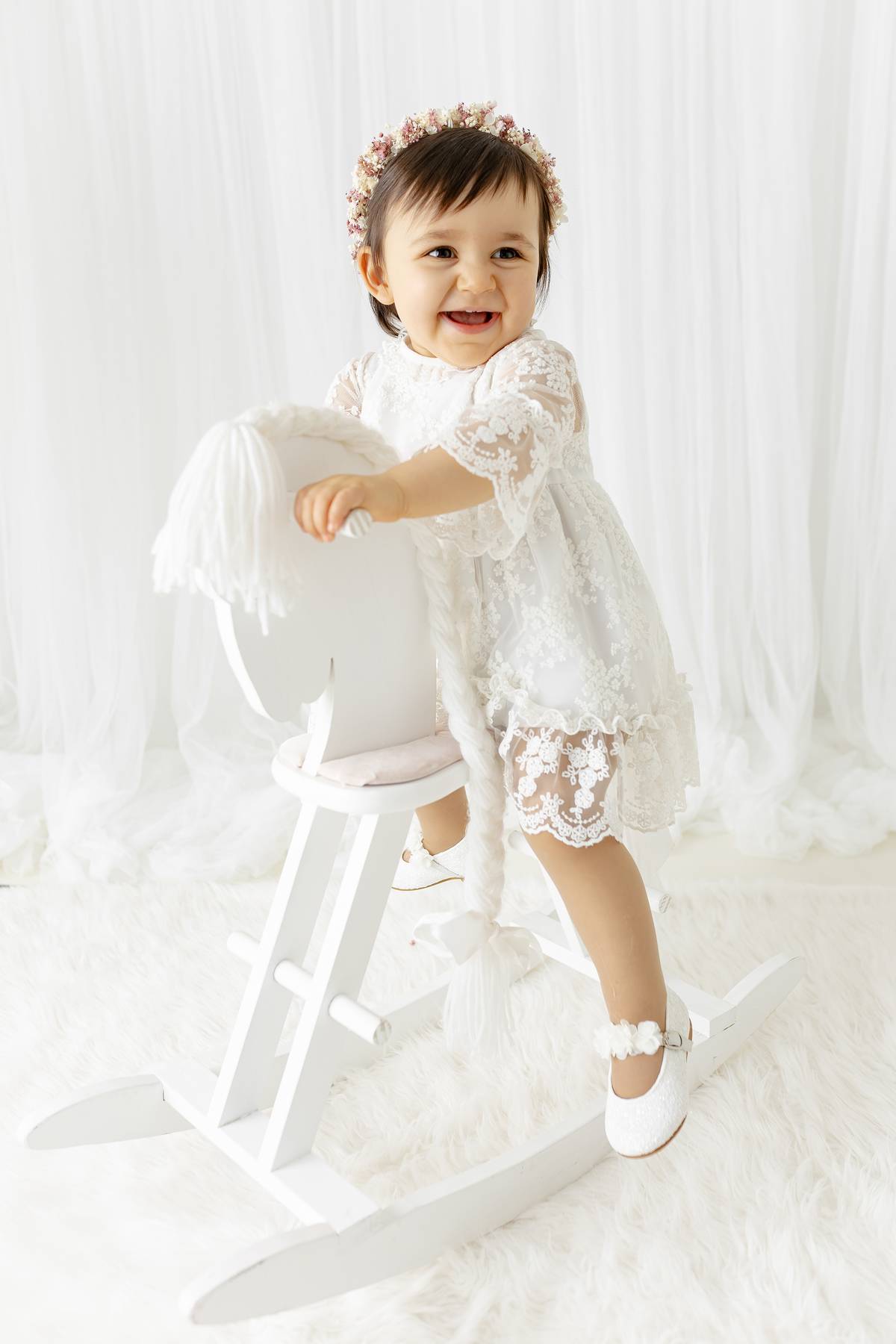 sessão fotografias, sessão infantil, fotografia de crianças, newborn, fotógrafo coimbra, grávida, fotografia newborn, acompanhamento, infantil, smash the cake, fotografias de crianças, foto bebés, 3 meses, 6 meses, 9 meses, foto grávida