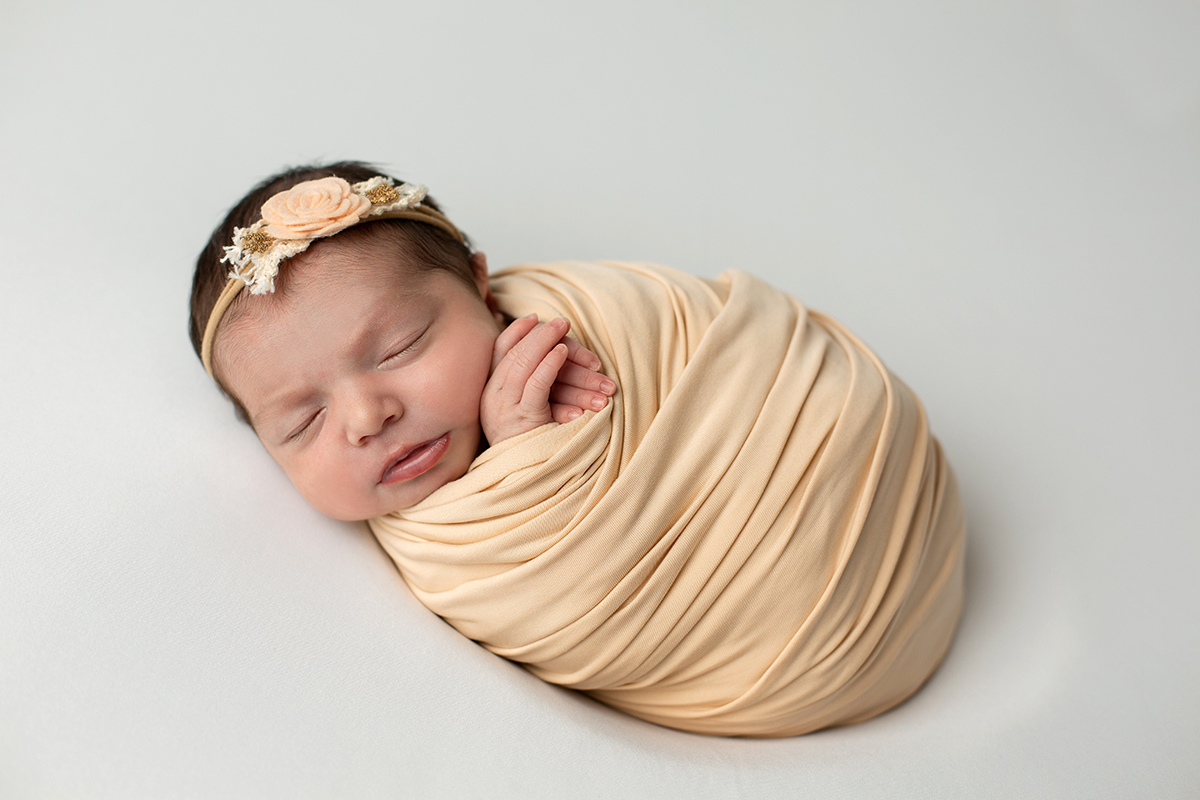 Idealconcept - fotógrafos de recém nascido, NewBorn, fotógrafo de NewBorn de Portugal, Sessão recém-Nascido, coimbra, Viseu, Sessão, Aveiro, Oliveira do Hospital, fotografia recém nascido, Leiria, sessão única, Amor, Fotógrafo Europeu, Arganil,foto bebé