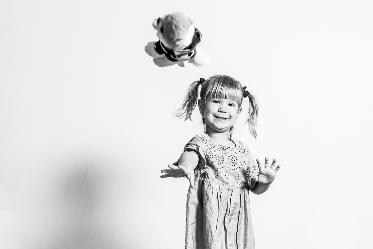 Fotografia de Família, ensaio em casa, ensaio de família, Miami Family Photographer, Ensaio premiado, ensaio em casa, descontração.