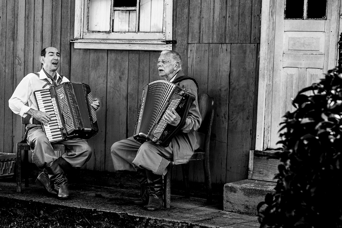 Best Collection, Inspiration Photographers, Adelar Bertussi, Gilney Bertussi, Os Bertussi, Portrait Photography, Foto PB, BW Photos, Retratos