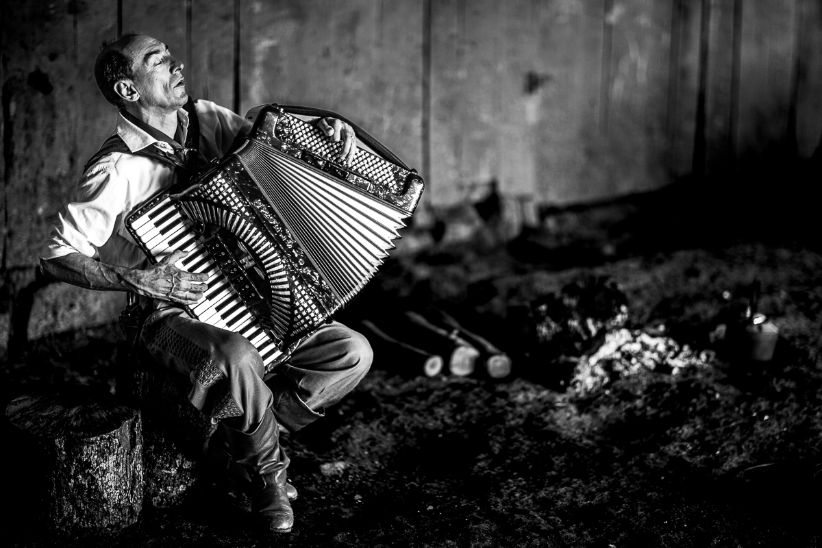 Best Collection, Inspiration Photographers, Gilney Bertussi, Os Bertussi, Portrait Photography, Foto PB, BW Photos, Retratos, Gaiteiro