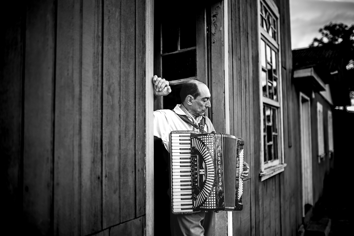 Best Collection, Inspiration Photographers, Gilney Bertussi, Os Bertussi, Portrait Photography, Foto PB, BW Photos, Retratos, Gaiteiro