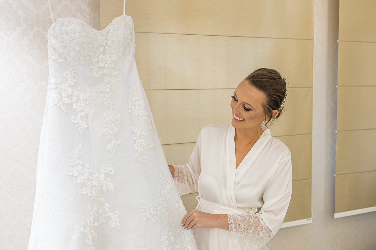 Casamento Daiane e Claudio, making of  do noivo, casamento na serra, preparação, fotografo de casamento Petter Campagna, casamento Caxias do Sul, vestido de noiva