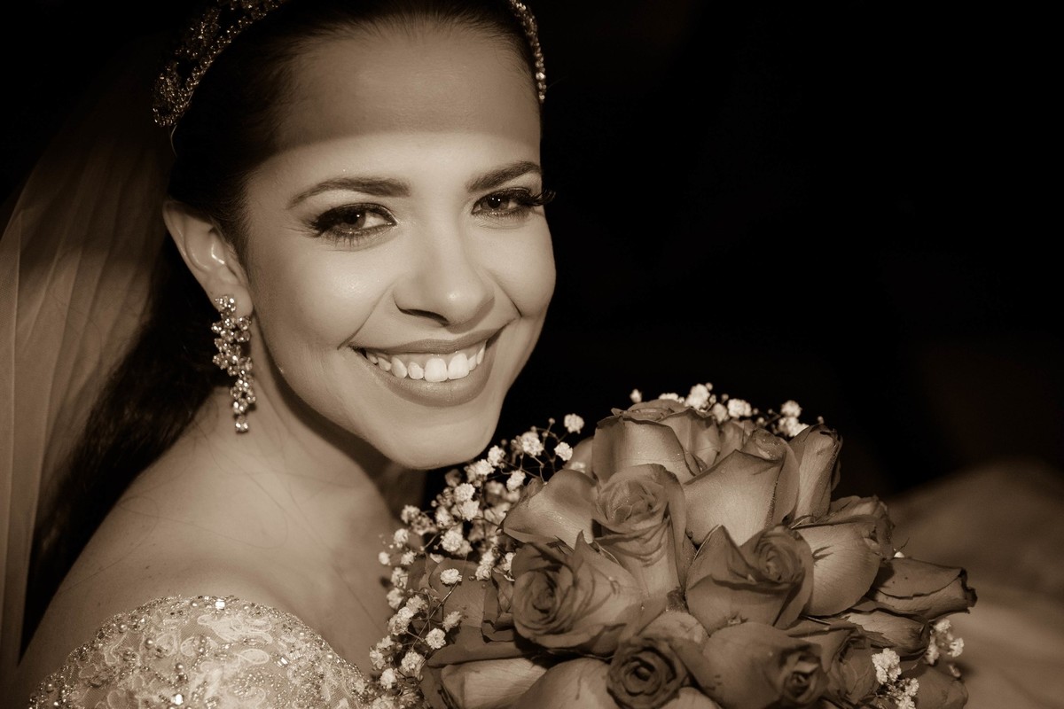 noiva sorrindo