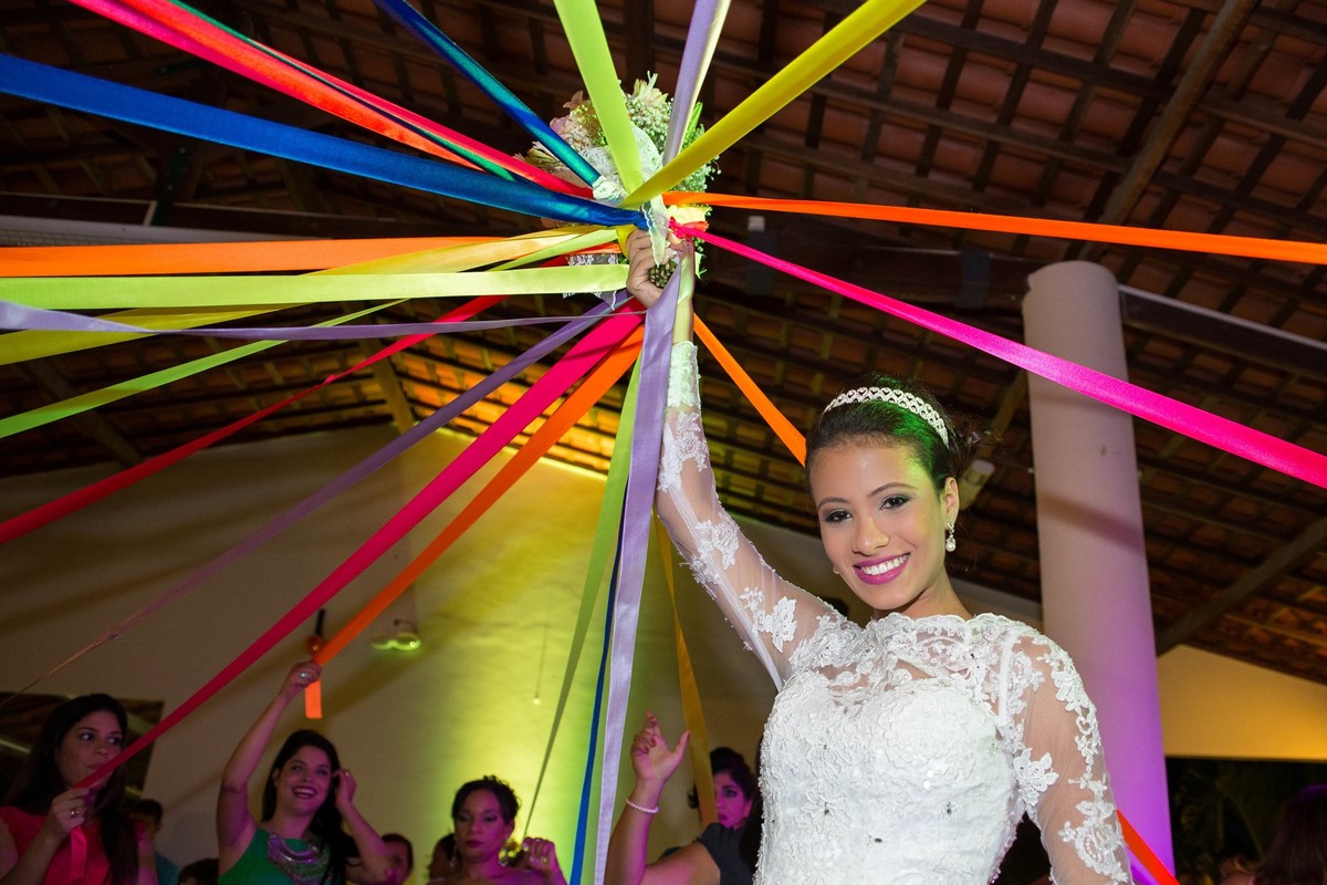 Buquê da noiva em fitas