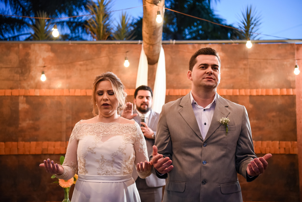 fernando-piccin-casamento-limeira-americana-casa-terrana-fotografia-noiva-vanessa-e-fabio-noivo-casar