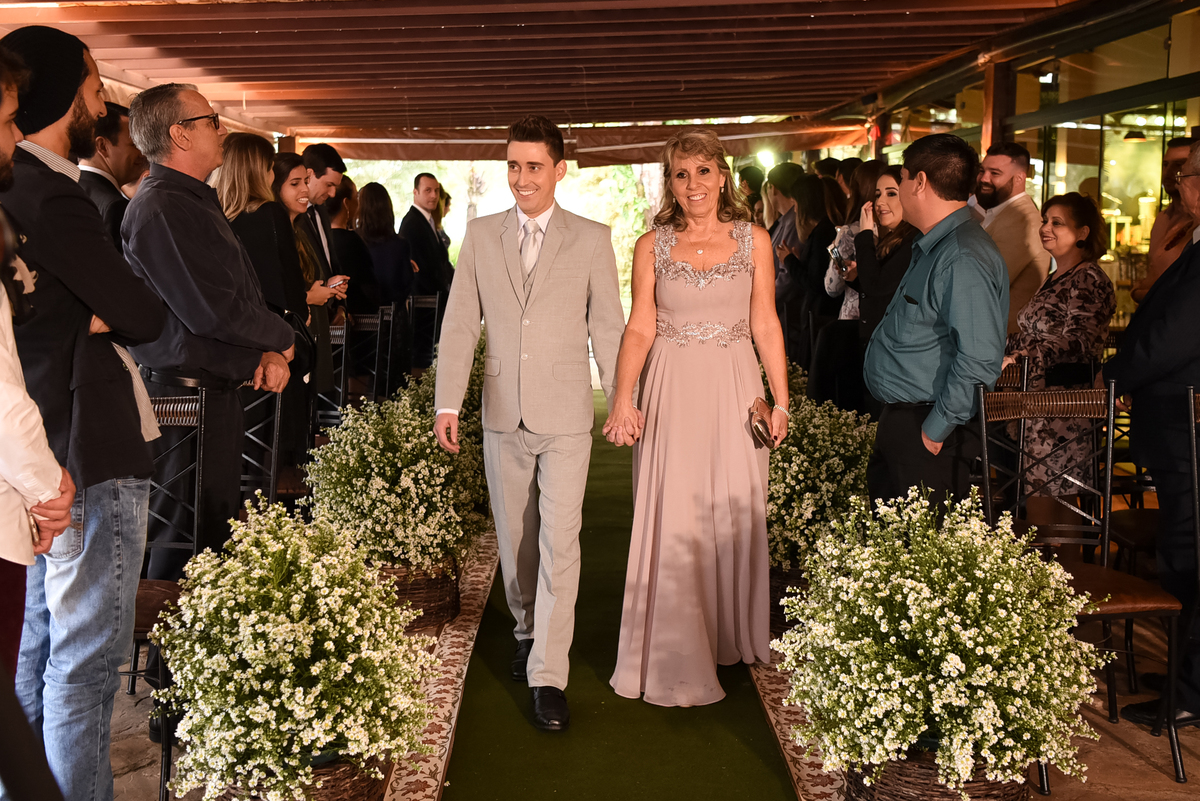 casamento-fotografo-fernando-piccin-giovana-kadu-jaguariuna-festas-eventos-baloes-afesta