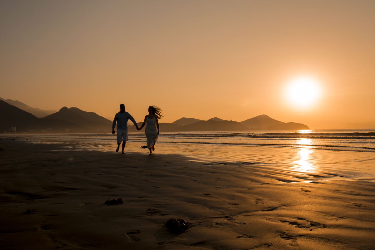 fernando-piccin-fotografo-casamento-praias-ensaio-mar-noivas-vestido