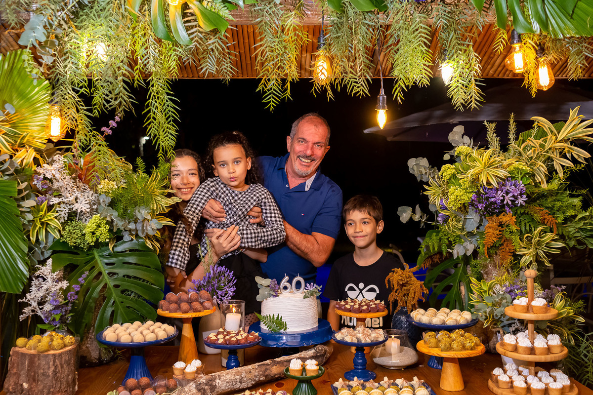 Aniversário Sr. Valdir - Cobertura de aniversário - Caraguatatuba/SP - On Click Fotografia - Festa de aniversário