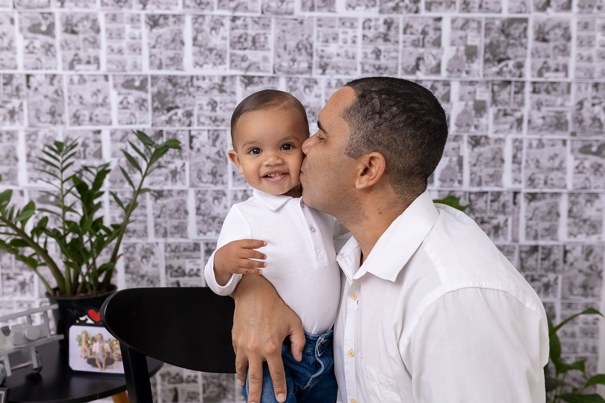 Dia dos Pais 2023 - On Click Fotografia - Cenário Super - Ensaio dia dos pais - Caraguatatuba - On Click Fotografia