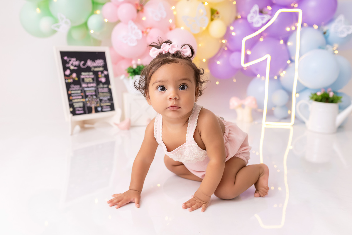 Smash The Cake Menina - Smash The Cake Menina Jardim - Smash The Cake Jardim Encantado - Smash The Cake em Estúdio - Smash The Cake Zoe Maitte - On Click Fotografia