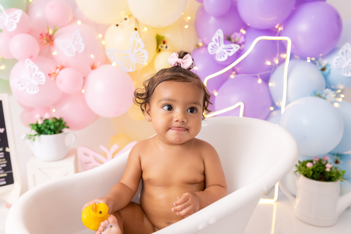 Banho Smash the Cake - Smash the Cake Banheira - Banheira - Smash The Cake Menina - Smash The Cake Menina Jardim - Smash The Cake Jardim Encantado - Smash The Cake em Estúdio - Smash The Cake Zoe Maitte - On Click Fotografia 

