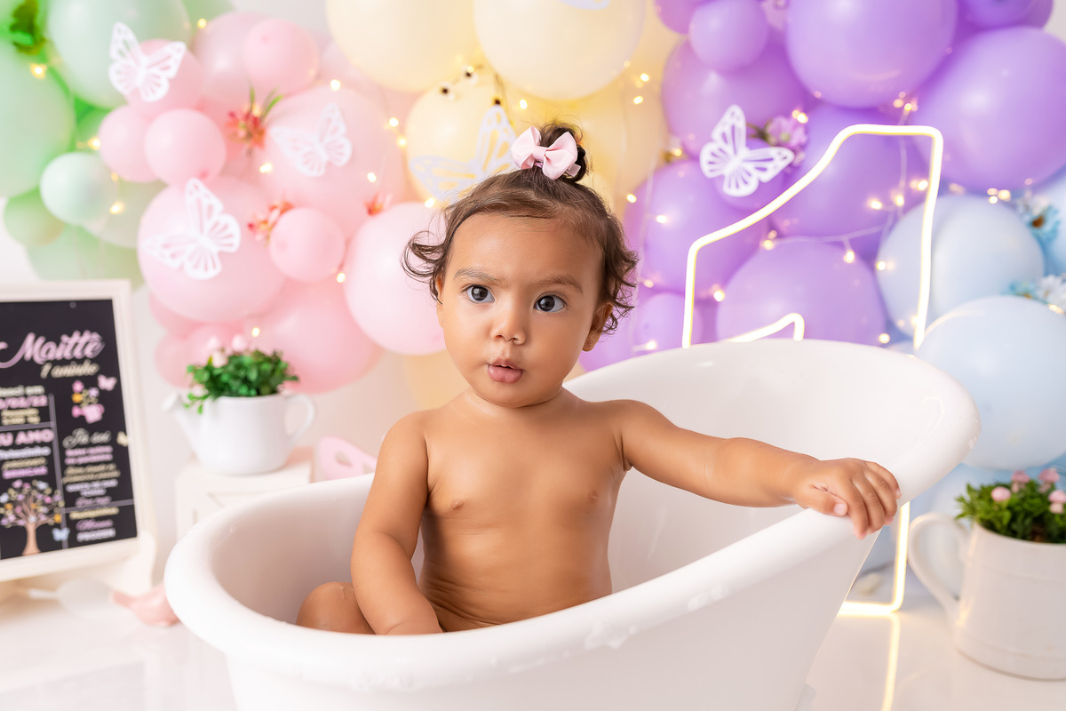 Banho Smash the Cake - Smash the Cake Banheira - Banheira - Smash The Cake Menina - Smash The Cake Menina Jardim - Smash The Cake Jardim Encantado - Smash The Cake em Estúdio - Smash The Cake Zoe Maitte - On Click Fotografia 

