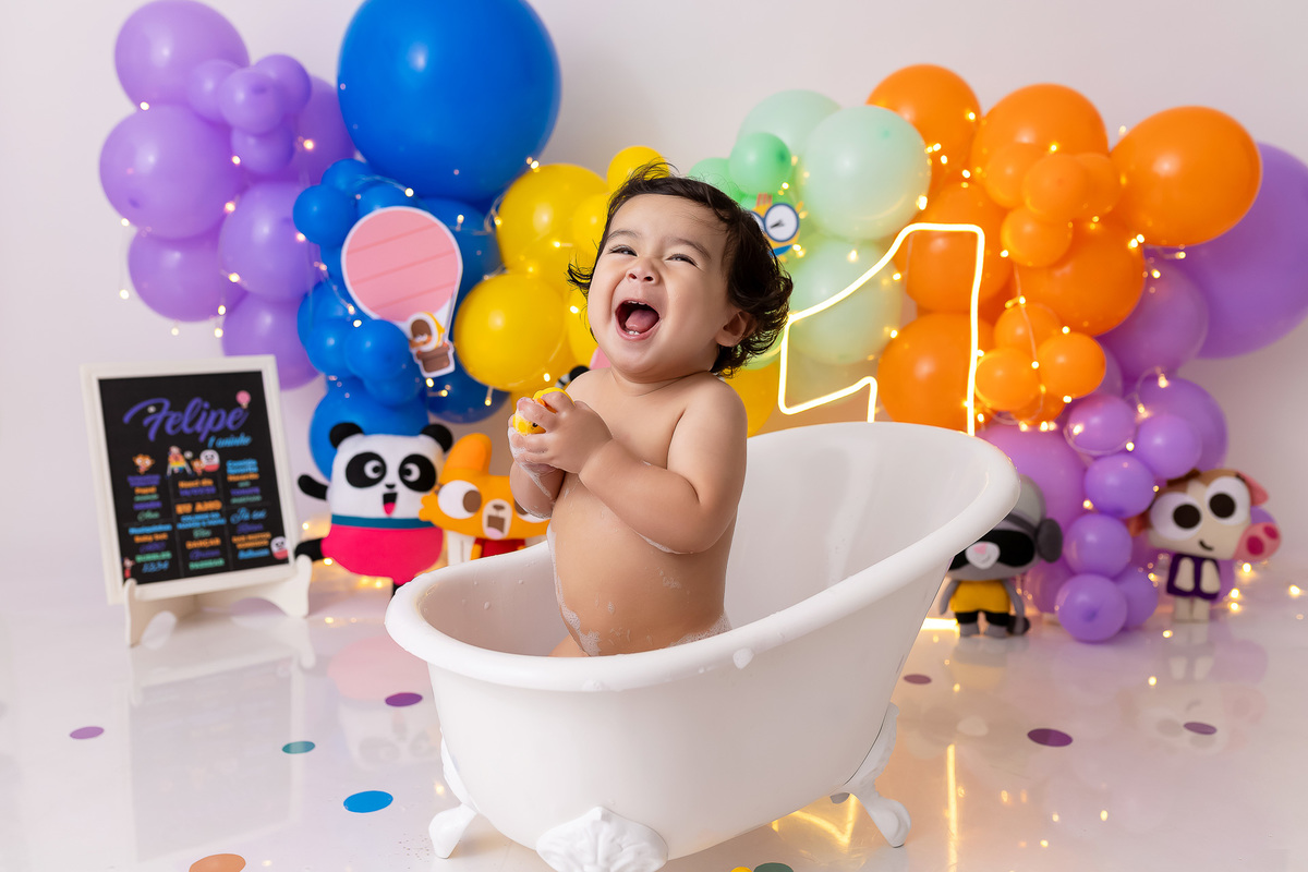Banho Smash the Cake - Smash the Cake Banheira - Banheira - Smash The Cake Menino - Smash The Cake Menino lingokids - Smash The Cake colorido - Smash The Cake em Estúdio - Smash The Cake Felipe - On Click Fotografia - estúdio on click fotografia 
