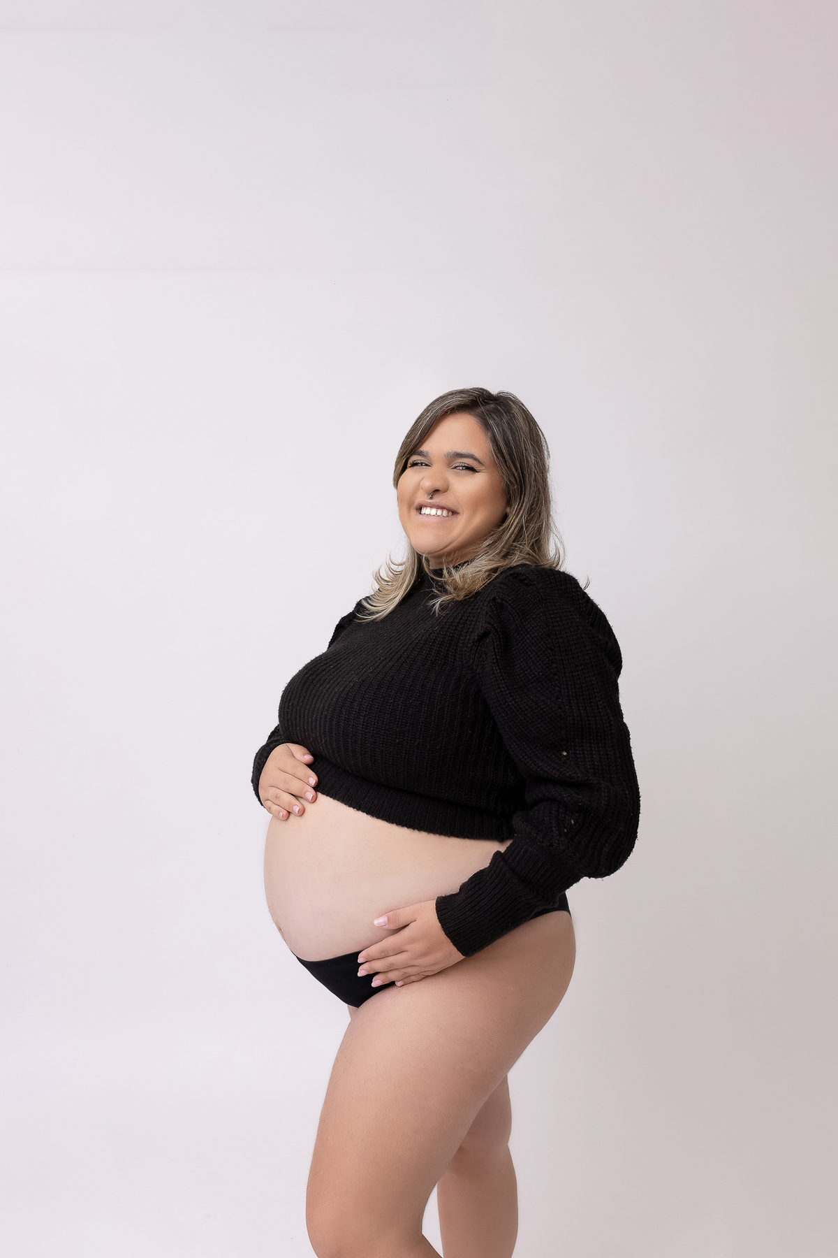 Ensaio gestante estúdio - Estúdio Fotógrafico Caraguatatuba - Gestante Beatriz - Estúdio On Click Fotografia