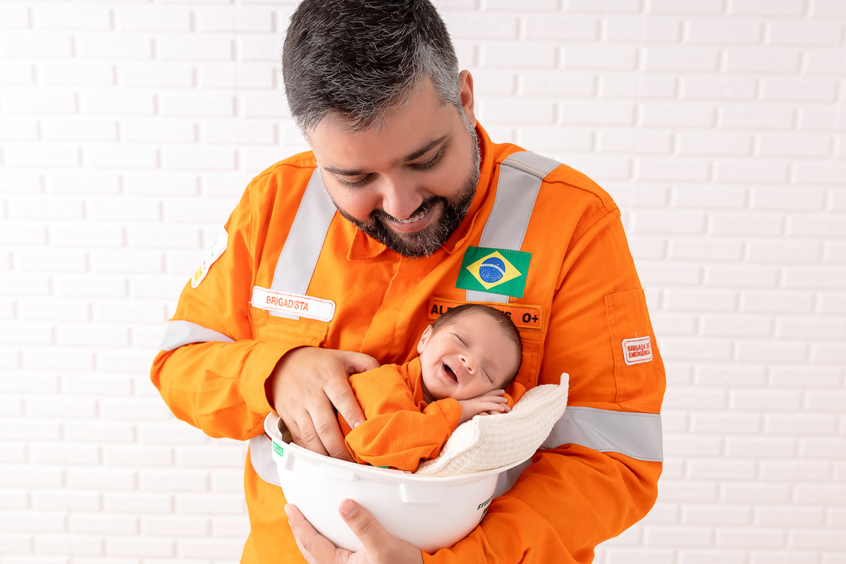  Newborn caraguatatuba - newborn menino petroleiro - newborn menino com pai petrolero- foto recem-nascido caraguatatuba - estúdio fotográfico caragua - newborn Petrobras 
