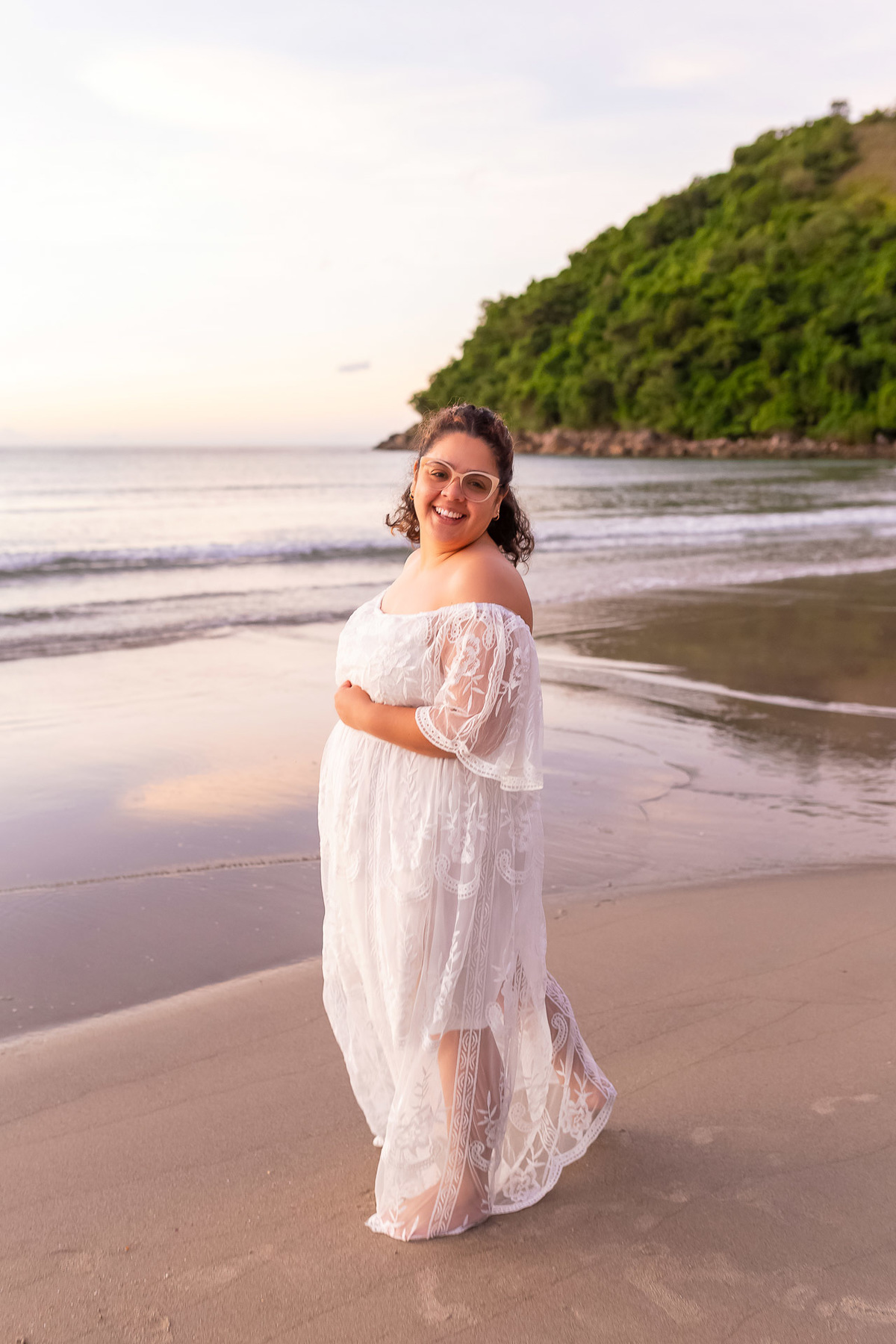 Ensaio gestante na praia - Praia de Guaecá - Primeiro mês da Jhuli gestante - São Sebastião/SP
