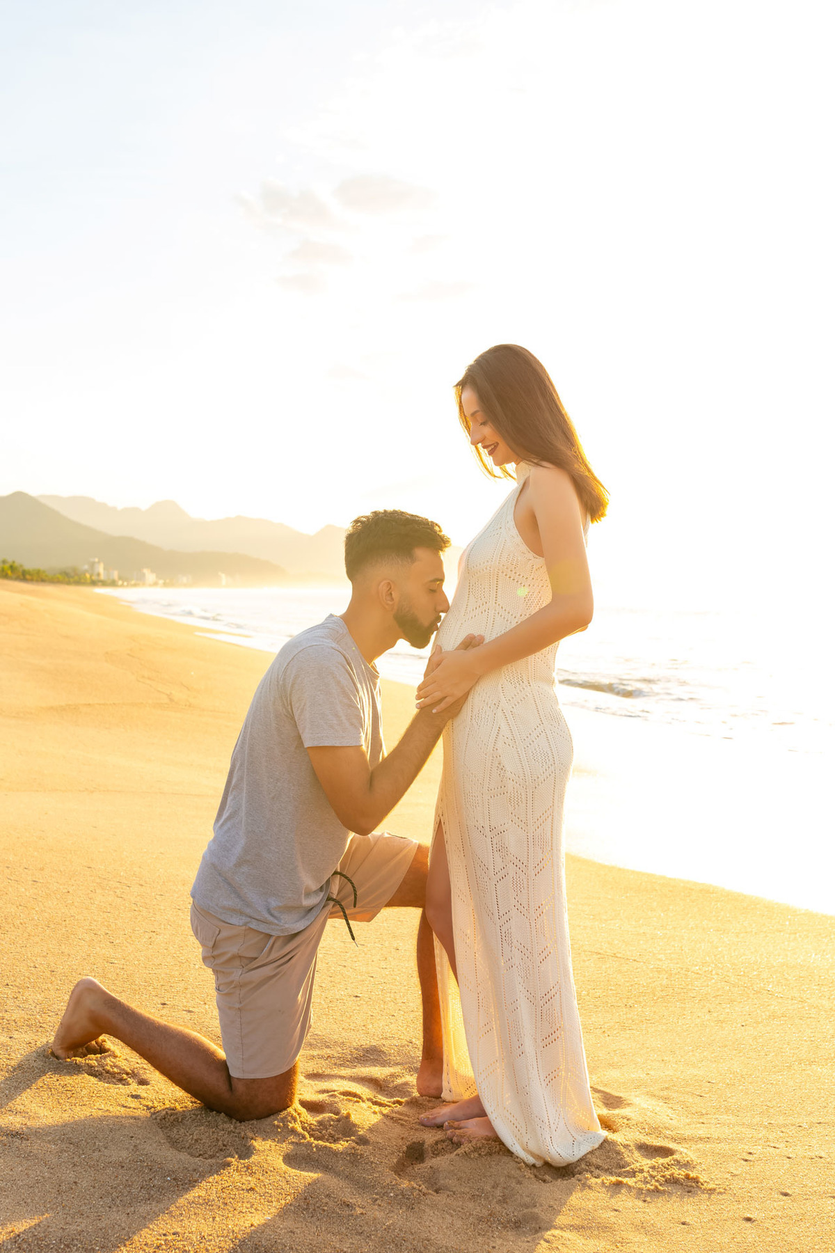 Ensaio gestante na praia - Praia do Capricórnio - Caraguatatuba - Gestante Gabriela