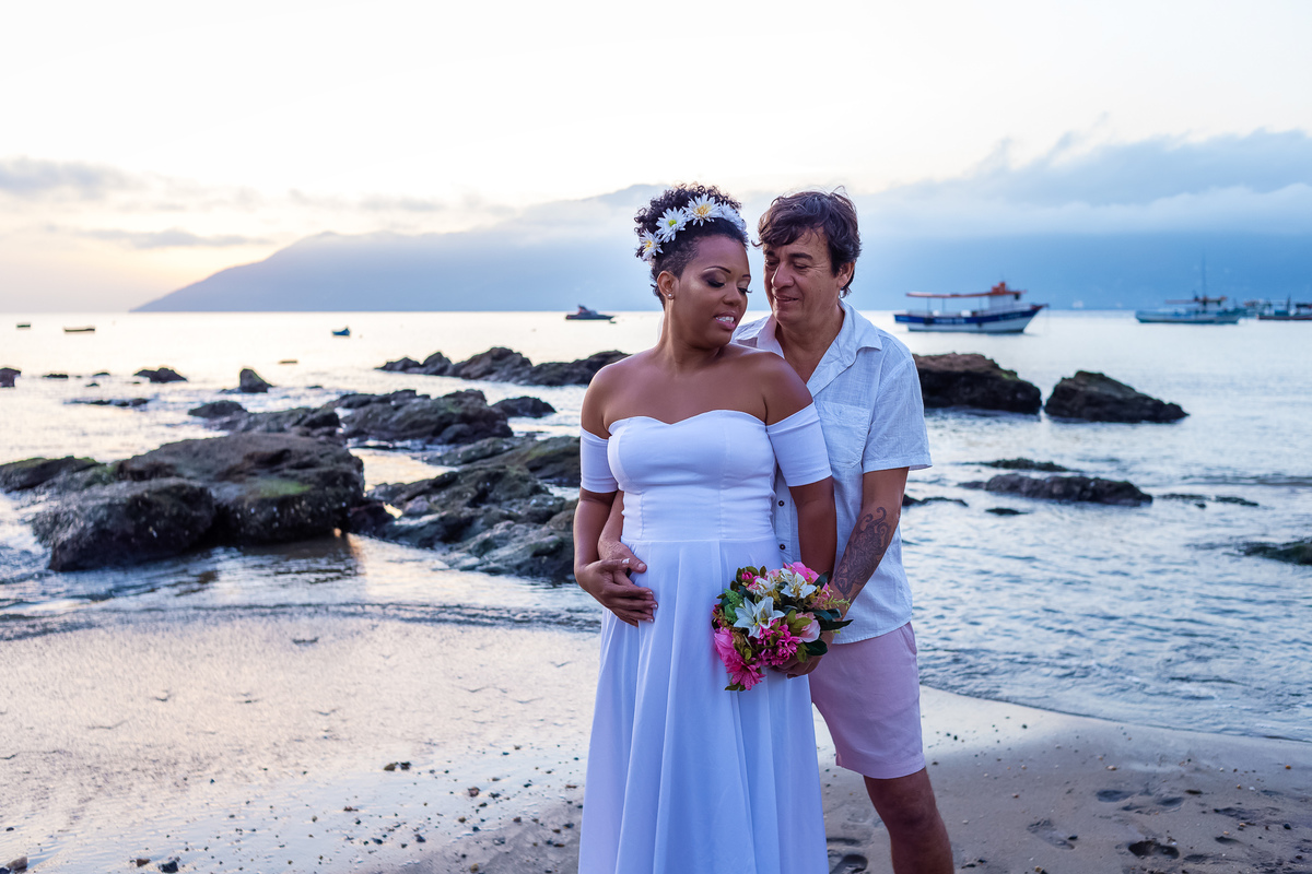 Wedding na praia - Casamento na Praia - São Sebastião - Wedding de Paulo e Michele na praia