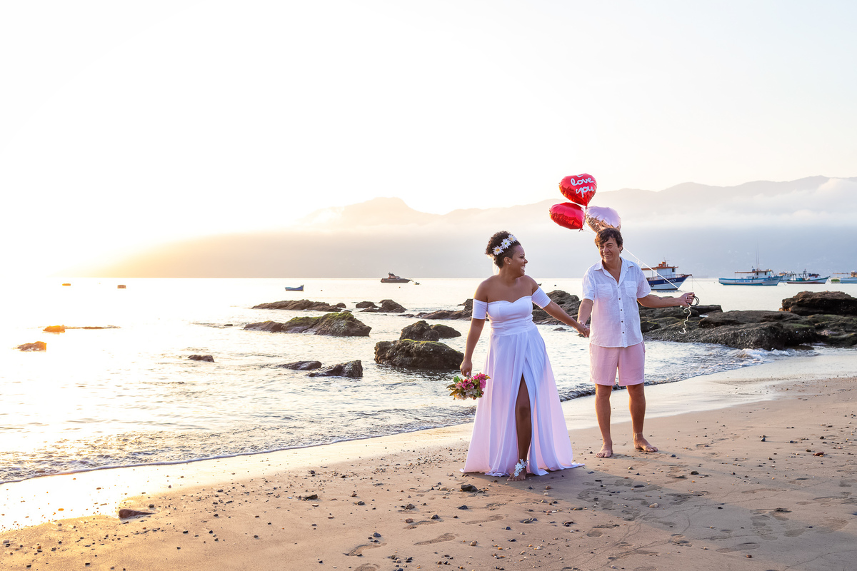 Wedding na praia - Casamento na Praia - São Sebastião - Wedding de Paulo e Michele na praia