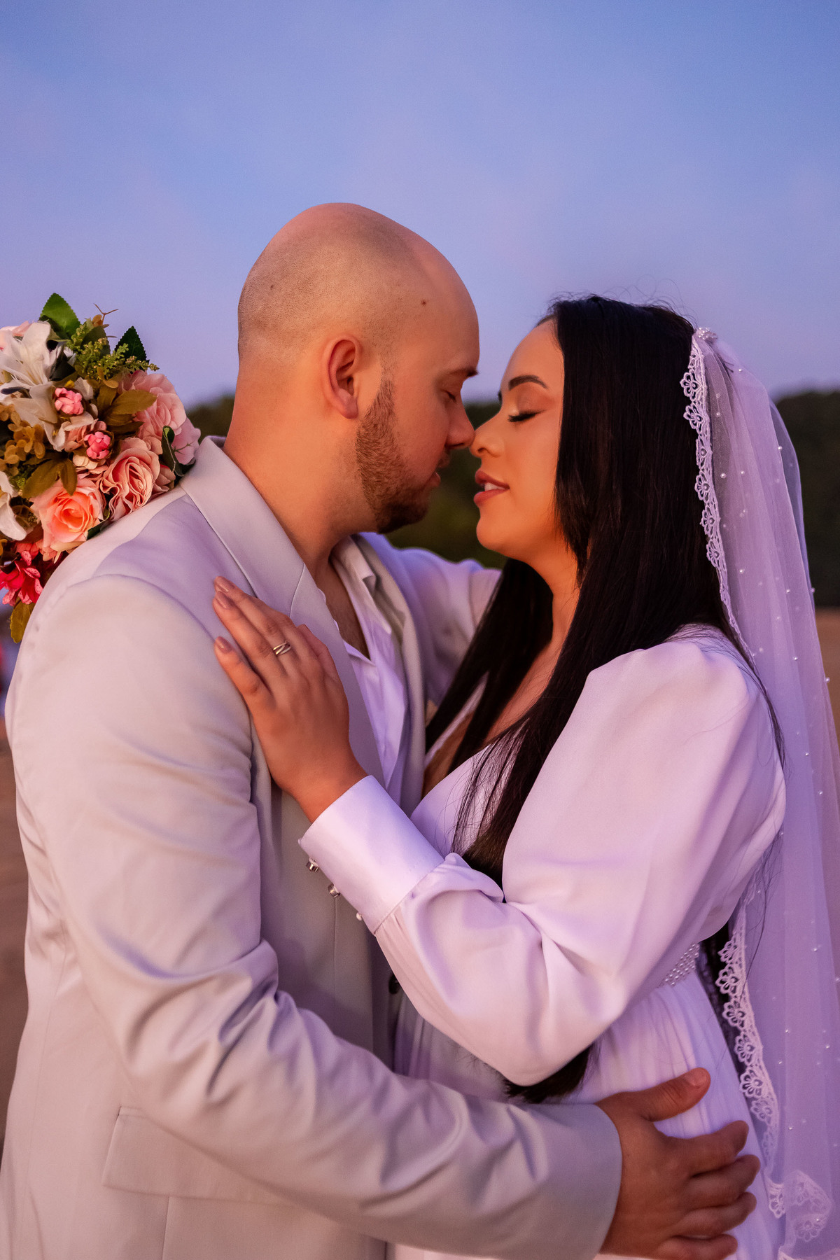 Ensaio wedding Caraguatatuba - Fotógrafo de Casamento - Ensaio na praia da Lagoa Azul em Caraguatatuba - Ensaio de Daniele e Lucas