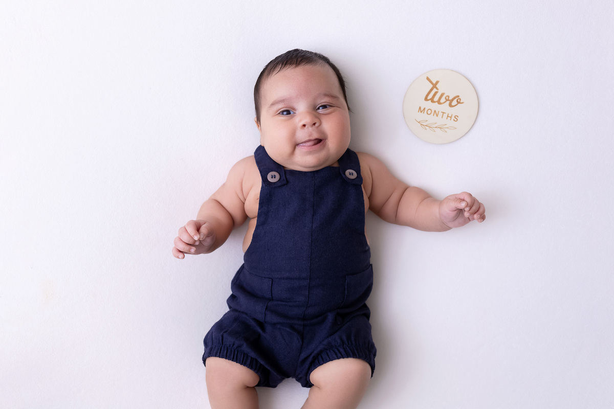 Acompanhamento Oliver - Ensaio infantil Caraguatatuba - Ensaio de 2 meses