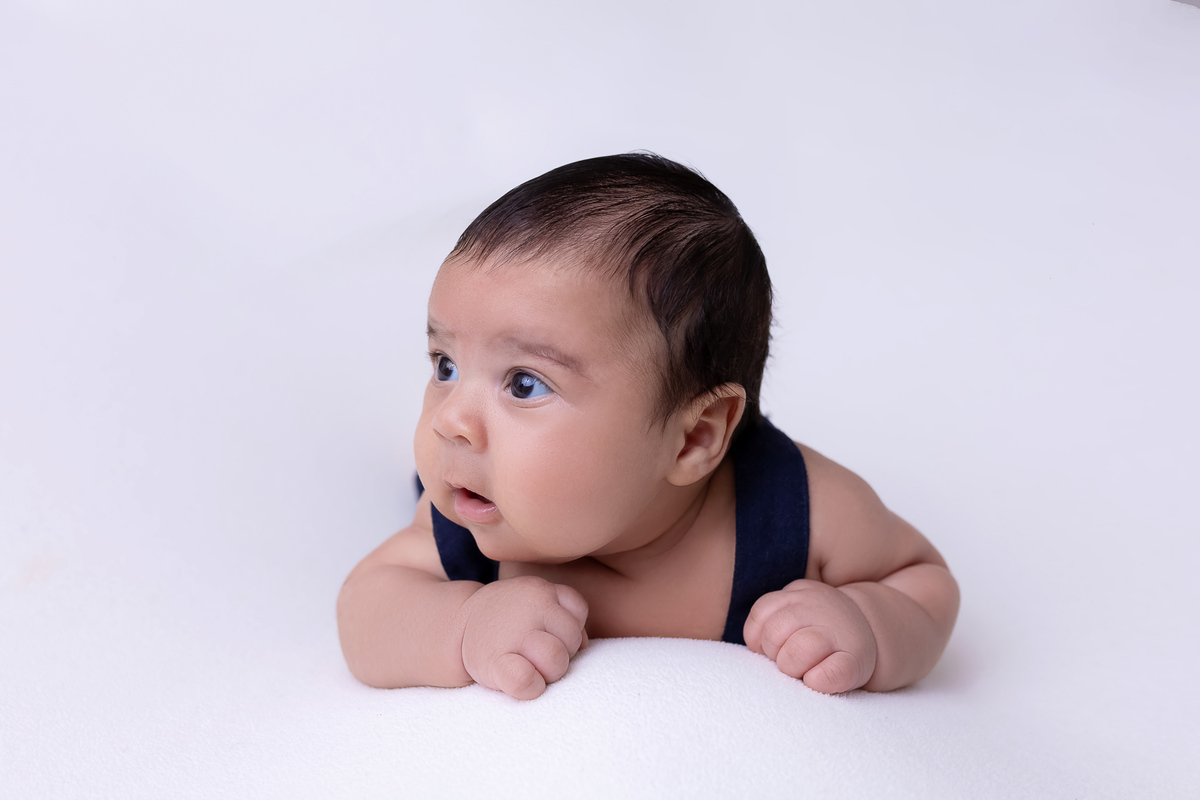 Acompanhamento Oliver - Ensaio infantil Caraguatatuba - Ensaio de 2 meses