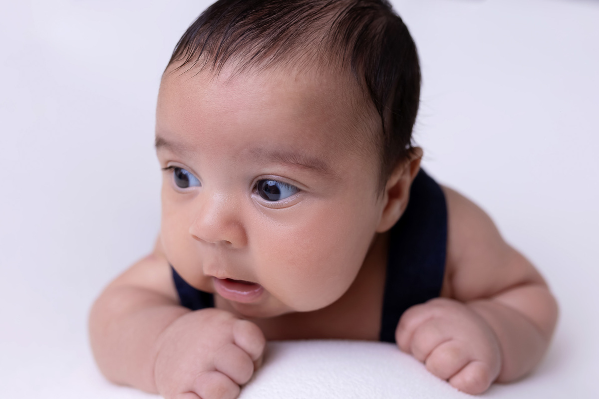 Acompanhamento Oliver - Ensaio infantil Caraguatatuba - Ensaio de 2 meses