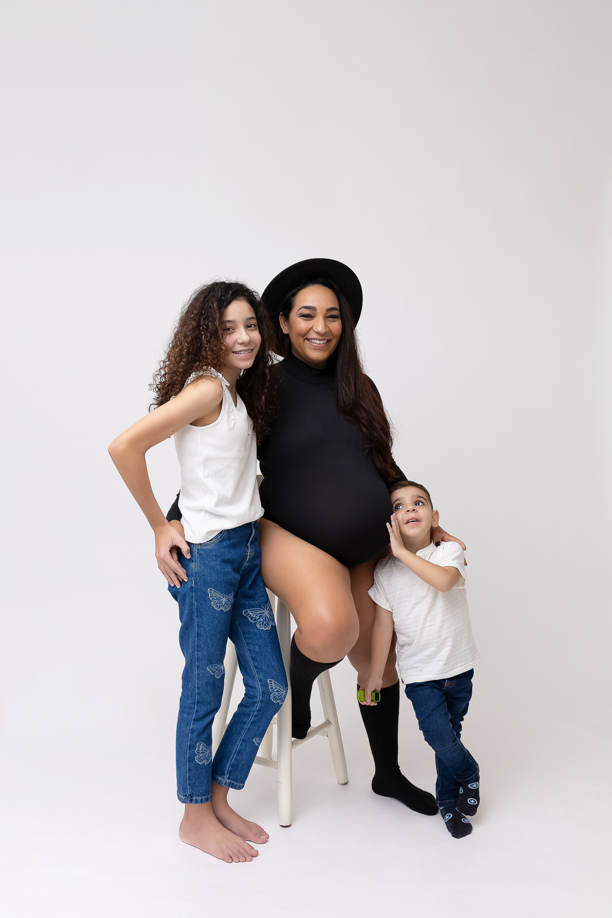 Ensaio gestante em Caraguatatuba - Ensaio gestante estúdio - Estúdio Fotógrafico Caraguatatuba - Gestante Karina - Fotógrafa Caraguatatuba