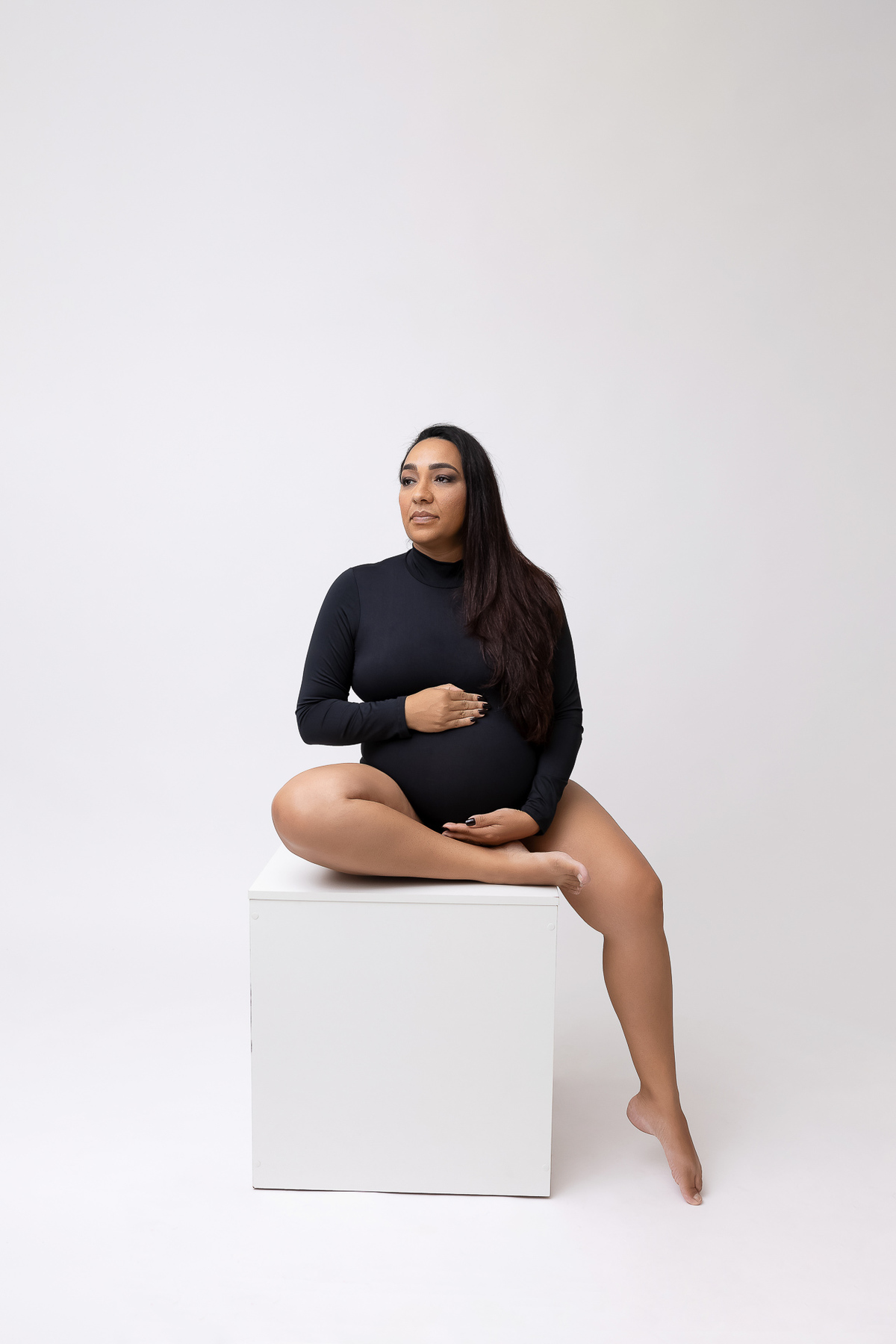 Ensaio gestante em Caraguatatuba - Ensaio gestante estúdio - Estúdio Fotógrafico Caraguatatuba - Gestante Karina - Fotógrafa Caraguatatuba