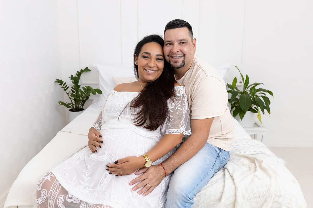 Ensaio gestante em Caraguatatuba - Ensaio gestante estúdio - Estúdio Fotógrafico Caraguatatuba - Gestante Karina - Fotógrafa Caraguatatuba