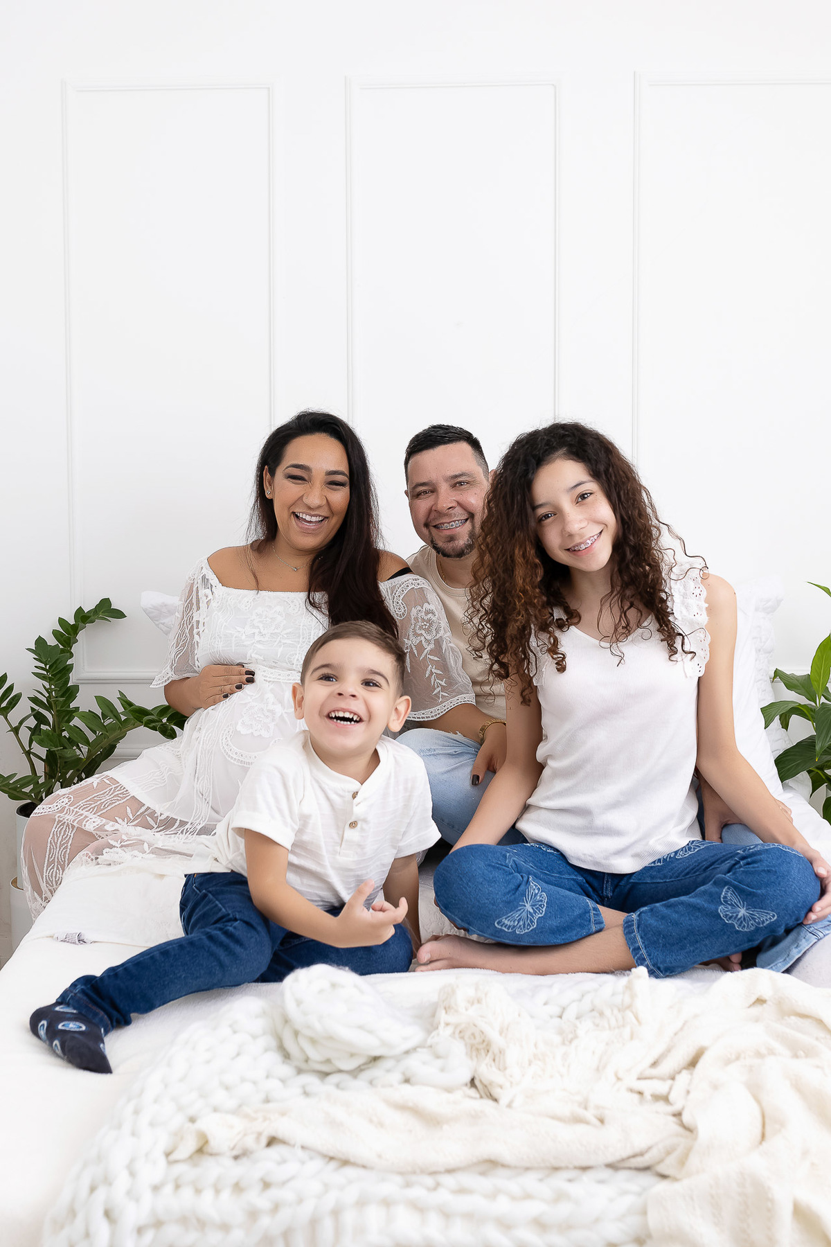 Ensaio gestante em Caraguatatuba - Ensaio gestante estúdio - Estúdio Fotógrafico Caraguatatuba - Gestante Karina - Fotógrafa Caraguatatuba