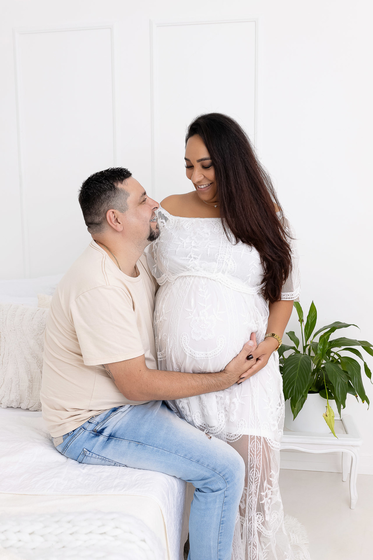 Ensaio gestante em Caraguatatuba - Ensaio gestante estúdio - Estúdio Fotógrafico Caraguatatuba - Gestante Karina - Fotógrafa Caraguatatuba