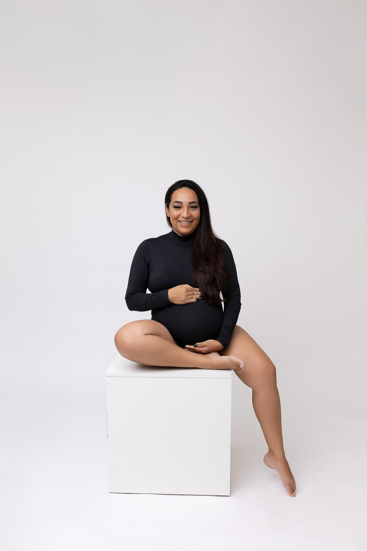 Ensaio gestante em Caraguatatuba - Ensaio gestante estúdio - Estúdio Fotógrafico Caraguatatuba - Gestante Karina - Fotógrafa Caraguatatuba