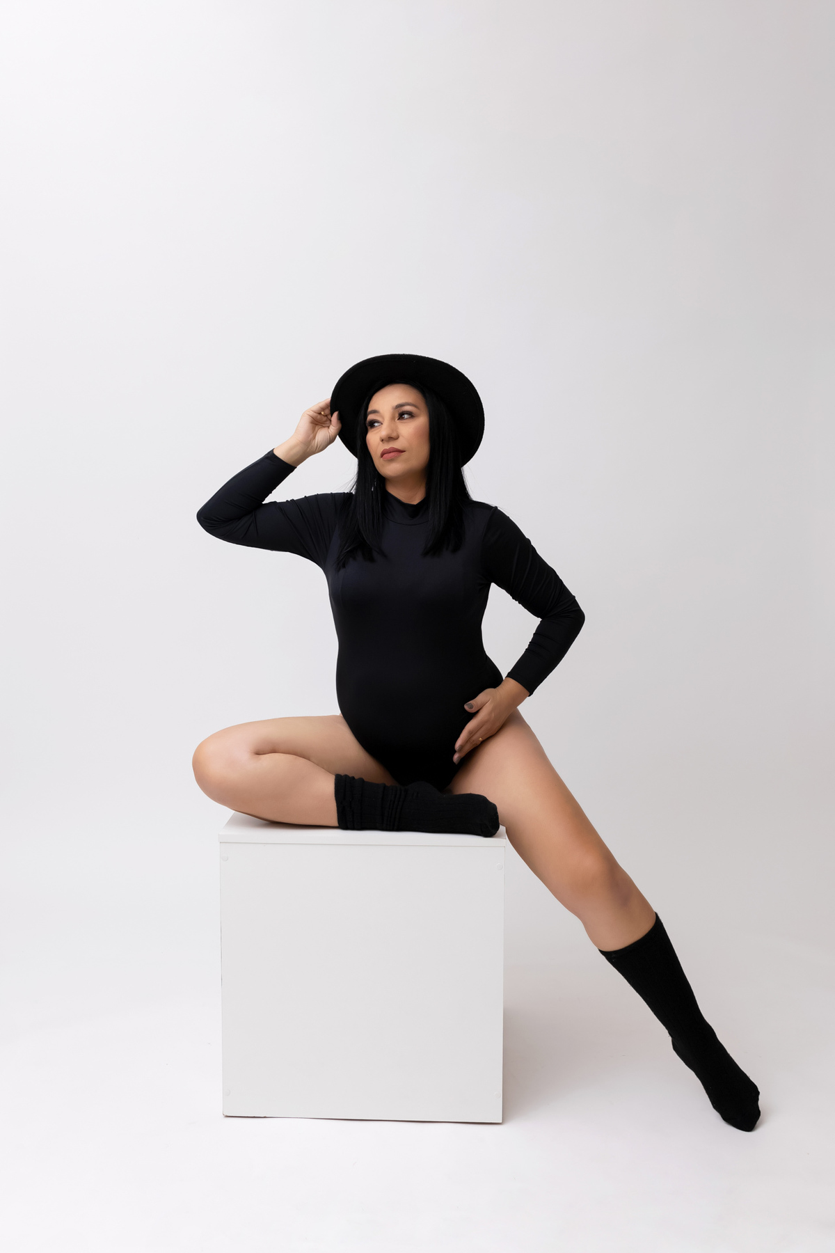 Ensaio gestante em Caraguatatuba - Ensaio gestante estúdio - Estúdio Fotógrafico Caraguatatuba - Gestante Grazi - Fotógrafa Caraguatatuba