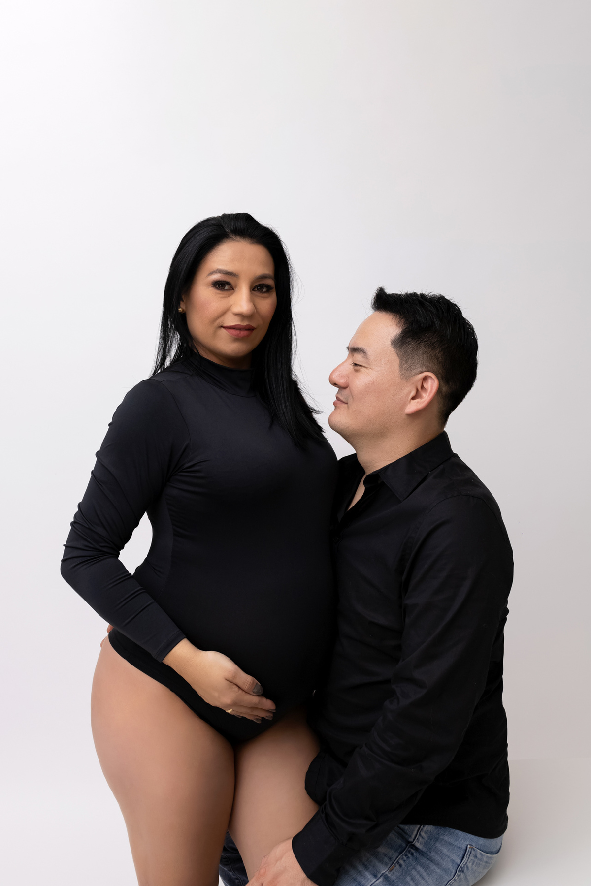 Ensaio gestante em Caraguatatuba - Ensaio gestante estúdio - Estúdio Fotógrafico Caraguatatuba - Gestante Grazi - Fotógrafa Caraguatatuba